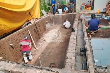 Kontraktor DayanaPool merancang kolam Jacuzzi custom