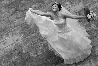 Flying Bride. Destination Wedding Photography. Palacio de Gobierno, Guadalajara, Mexico.