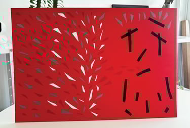 imagem da obra feita de fitas isolante de cores branca, prata, vermelha e preta sobre papel de fundo vermelho.