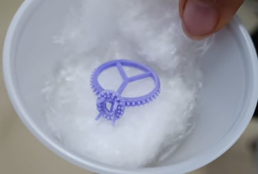 Impresion 3D en cera de Anillo de Compromiso Ovalo Halo