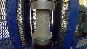 Rompimento Bloco de Concreto