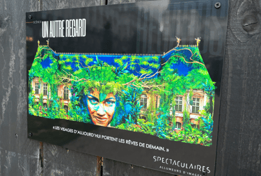 Stickers projection REGARDS Parlement de Bretagne