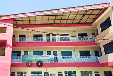 genteng upvc royal roof warna merah untuk penginapan pondok risqi sidoarjo, jawa timur