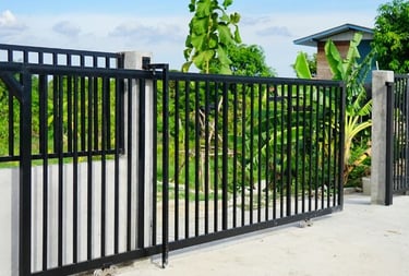 Heavy-Duty Sliding Gate