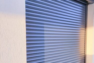 Rulouri exterioare din aluminiu la comanda SEV HOME