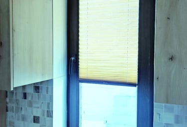 SEV HOME / JALUZELE PLISATE LA COMANDA