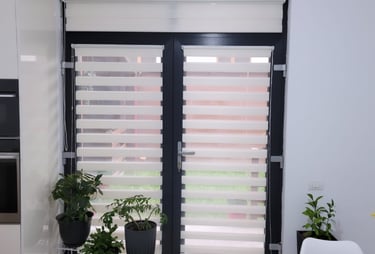 ROLETE TEXTILE ZI NOAPTE / SEV HOME