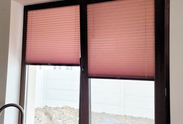 Sev Home Jaluzele plisate incadrate pe tamplarie PVC