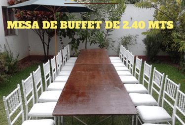 Alquiler de mesas con mantel