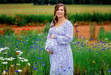 Lancaster PA Maternity Photographer. Lancaster PA Maternity pictures. Hershey PA Maternity Photographer