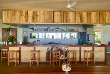 El bar en Fiji Beachouse