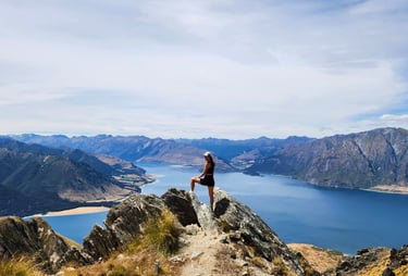 El lago Hawea en el trekking a Isthmus Peak