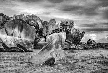 Rocks La Digue Seychelles Seychellen