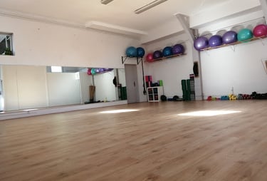 Salle de gym la boite a gym nettoyer par m&m services pro nettoyage et vitres rouen 