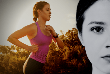 um rosto de olhar resoluto e jovem pratica corrida ao fundo