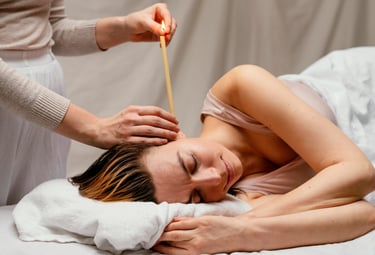 conoterapia, terapia de limpieza de oídos tradicional