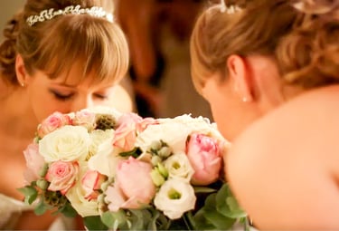 mariage de luxe à Paris, couple mixte