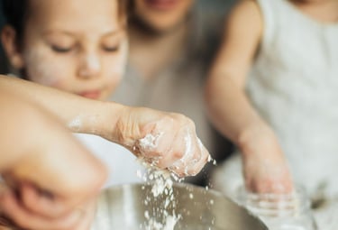 enfants qui cuisinent