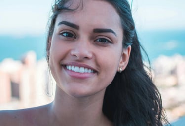 a woman with sunglasses and sunglasses on a sunny day
