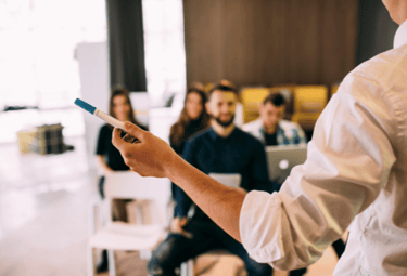 Intérim Conseils :Paris France  Former les équipes et les clients en travail temporaire