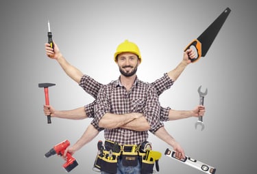 Servicii de mentenanță tehnică și facility management pentru parcuri industriale și clădiri de birouri.