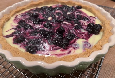 key lime and lemon pies