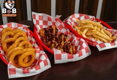 Aros de cebolla y papas a la francesa