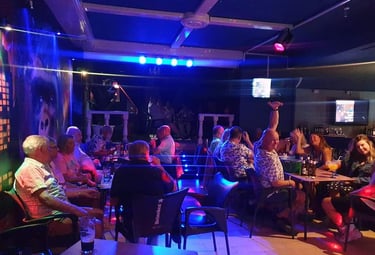 Bar ambiance musical 