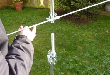 Mounting the Pro Antennas I-Pro Home HF antenna in a small garden