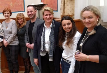 Social Media Trainings für Teams & Gruppen: Facebook, Instagram, LinkedIn