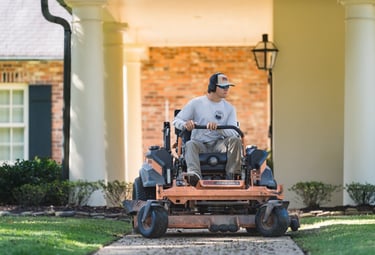 lawn care service Baton Rouge