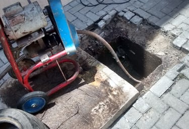 desentupimento de caixa de esgoto