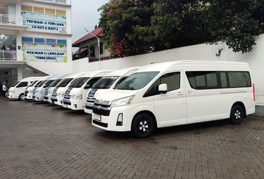 Sewa-hiace-premio-surabaya-batu
