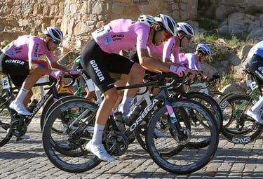 foto equipo gomur vuelta avila