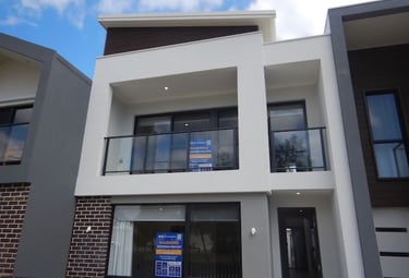 Structural inspection in Perth assessing wall cracking and foundation movement.