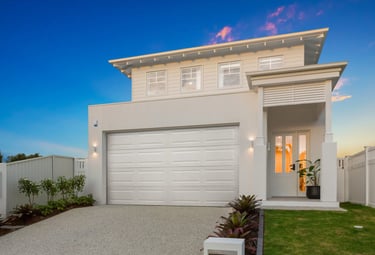 Gliderol Hampton panelift garage door