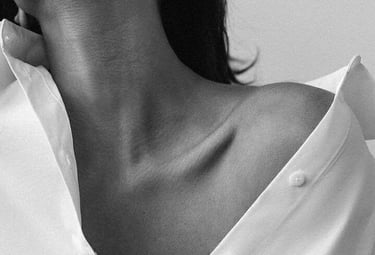 Neck lift and neck tightening procedure illustration from Macys Plastic Surgery Manchester