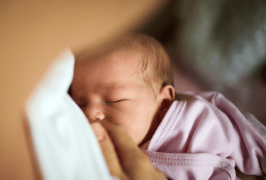 Follow-up breastfeeding support for new moms in Niagara