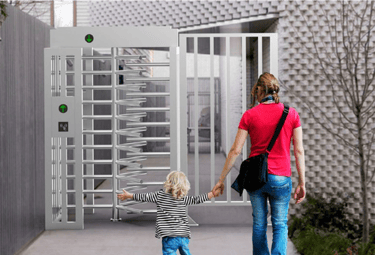 TORNO CON PUERTA PEATONAL DE EMERGENCIA