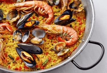 paella met zeevruchten
