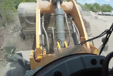 Zicht vanuit binnenkant van een shovelmachine