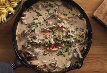 Classic Beef Stroganoff Recipe – Quick, Simple, and Delicious