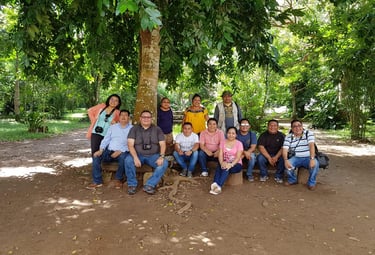 Excursión comunitaria en gestión cultural