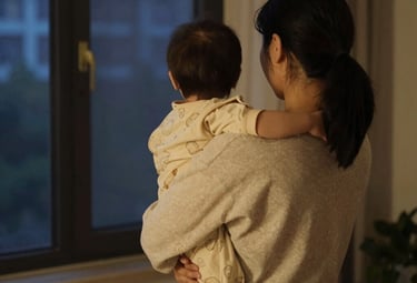 A group of parents attentively participating in a sleep coaching workshop.