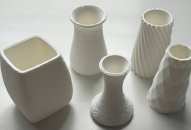 Imagen de jarrones impresos en 3D.