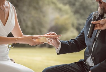 photographies de mariage, cérémonie laïque, photos douce et naturel, à Gisors