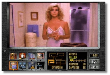 Night Trap é um filme estilo de terror trash do fim dos anos 1980, interativo de 1992