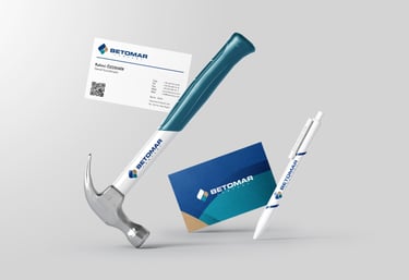 BETOMAR CONSTRUCTION Logo BETOMAR CONSTRUCTION'ın güçlü ve güvenilirliğini yansıtan, modern ve dikka