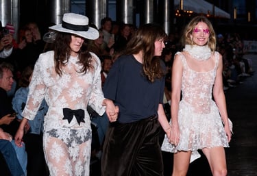 CPHFW SS26 - desfile de Caro Editions