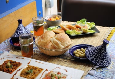 Assortiment d’entrées marocaines fait maison chez Majorelle à Bordeaux 